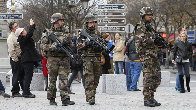 Paris-shooting_post08-52a69e8ed1f4b4f79df1daa869d5dffe-